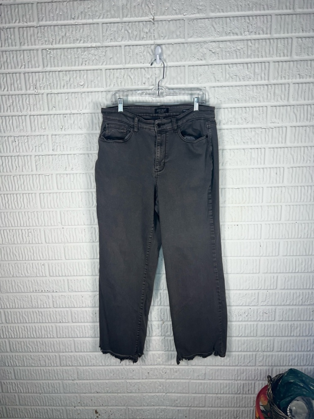 Judy Blue Women's Black Washed Straight Fit Jeans